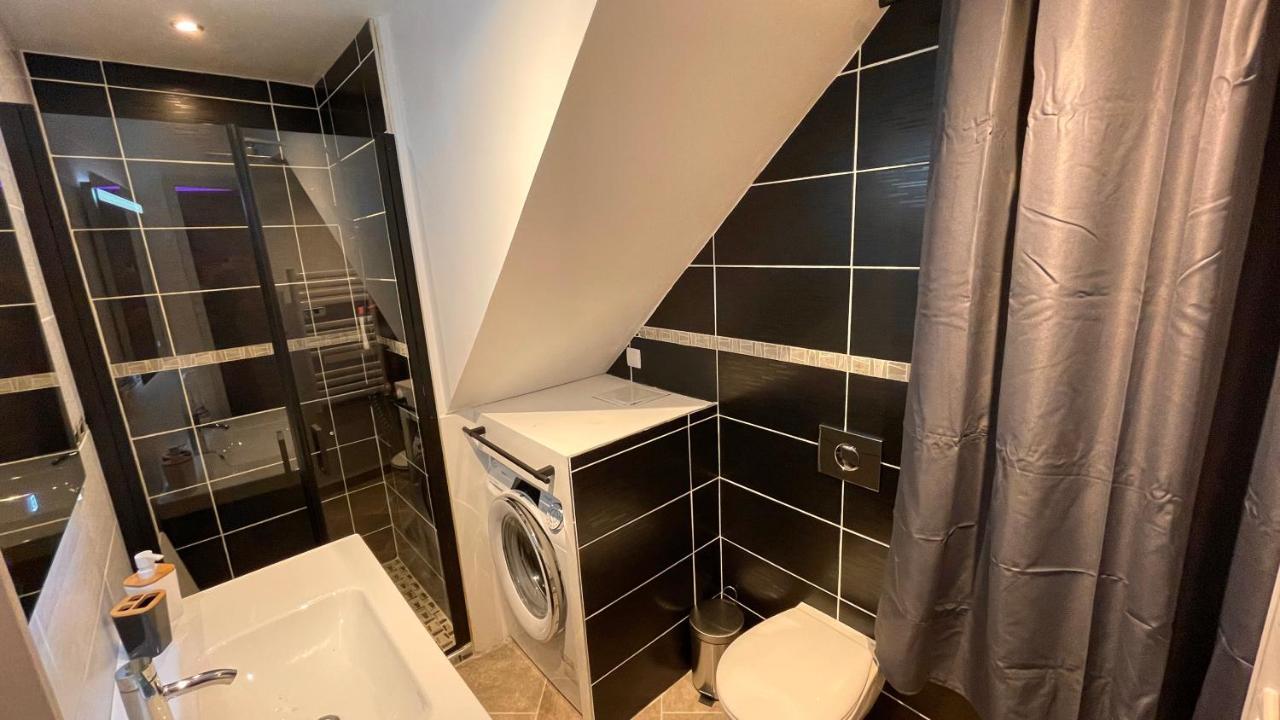 Mille Et Une Nuit, Appartement Classe 3 Etoiles En Rdc Avec Exterieur Et Parking Dole Zewnętrze zdjęcie